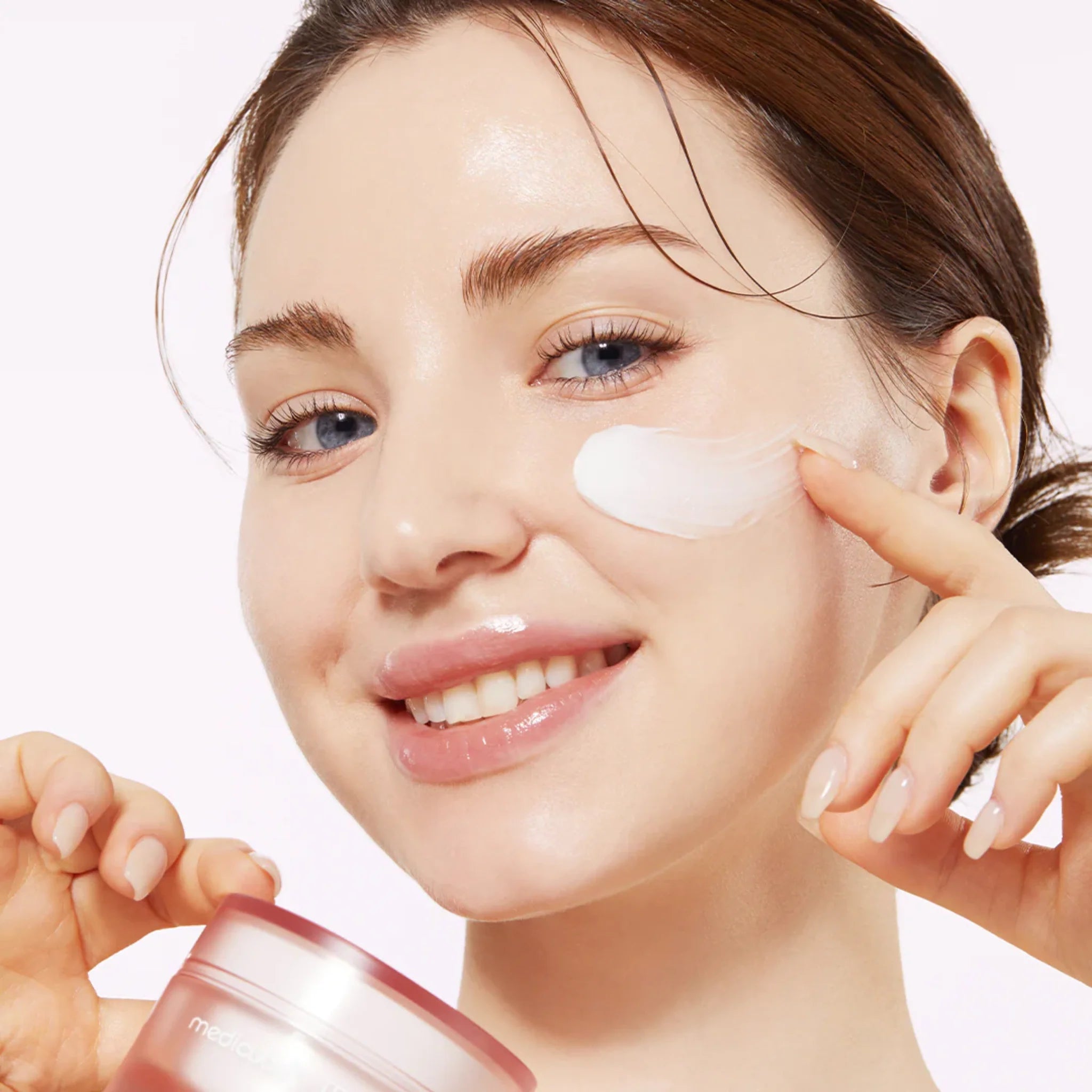 Medicube,Moisturizer,Collagen Cream,Korean Moisturizer,skin elasticity cream,Makeupstashpk
