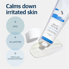No White Cast Sunscreen , Daily Moisturizing , Sensitive Skin , Hydrating Face , SPF50+ PA++++ , Makeupstashpk