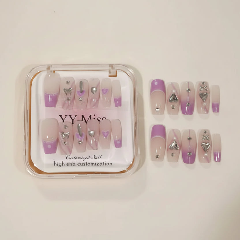 Press-On Nails , Artificial Nails, Double-Sided, Nail Glue Stic, Reusable False Nails, Salon Style Sake Nails , Trendy Fake Nails , Makeupsashpk