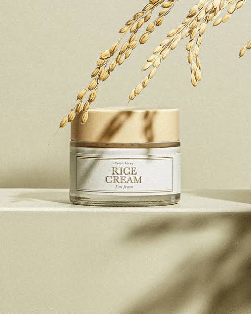 Face cream , Moisturizer , radiant glow ,lightweight , Brightening , Nourishing , Skincare , Makeupstashpk