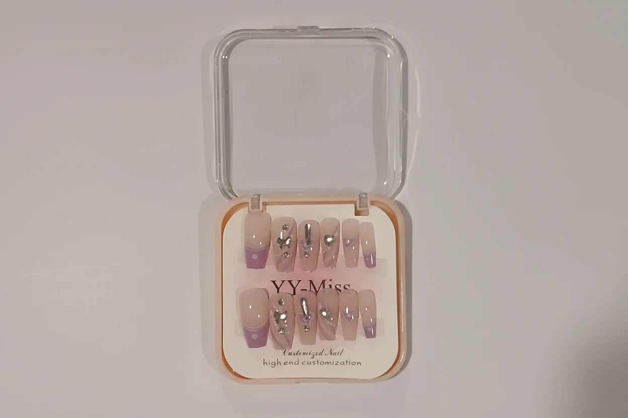  Press-On Nails , Artificial Nails, Double-Sided, Nail Glue Stic, Reusable False Nails, Salon Style Sake Nails , Trendy Fake Nails , Makeupsashpk