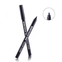 Highly Pigmented , Smooth ,  matte finish , Long-lasting wear , Fade-resistant  , Makeupstash