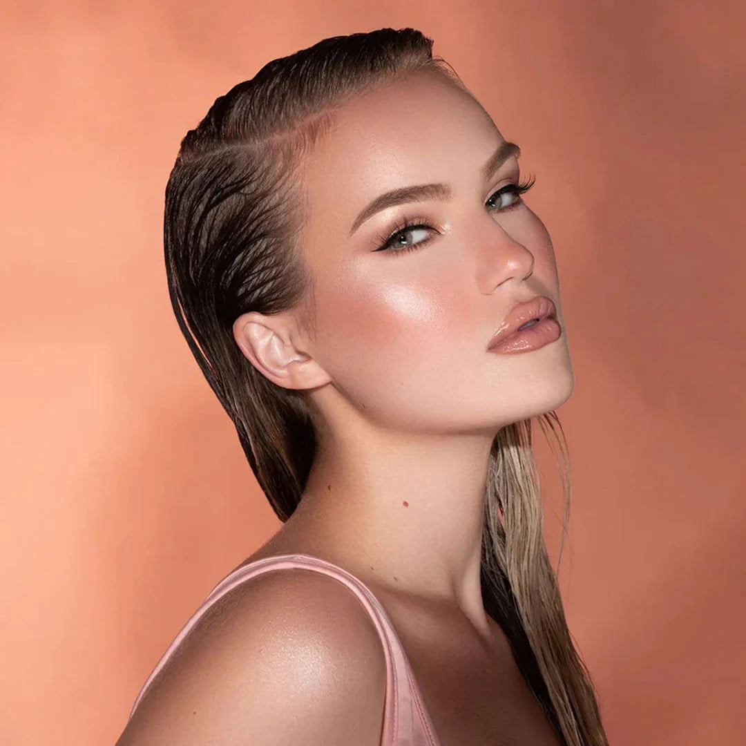Glow Bloom highlighter ,liquid  , champagne shimmer , radiant face , cream liquid illuminator , long lasting , Makeupstashpk
