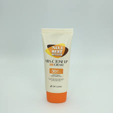 3W Clinic Vita-C Tone Up BB Cream 50ml – Brightening & SPF Coverage