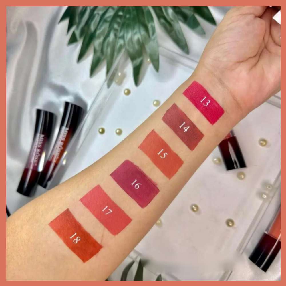 high-shine, hydrating lip gloss. Lightweight,non-sticky , glam looks , Mkeupstashpk