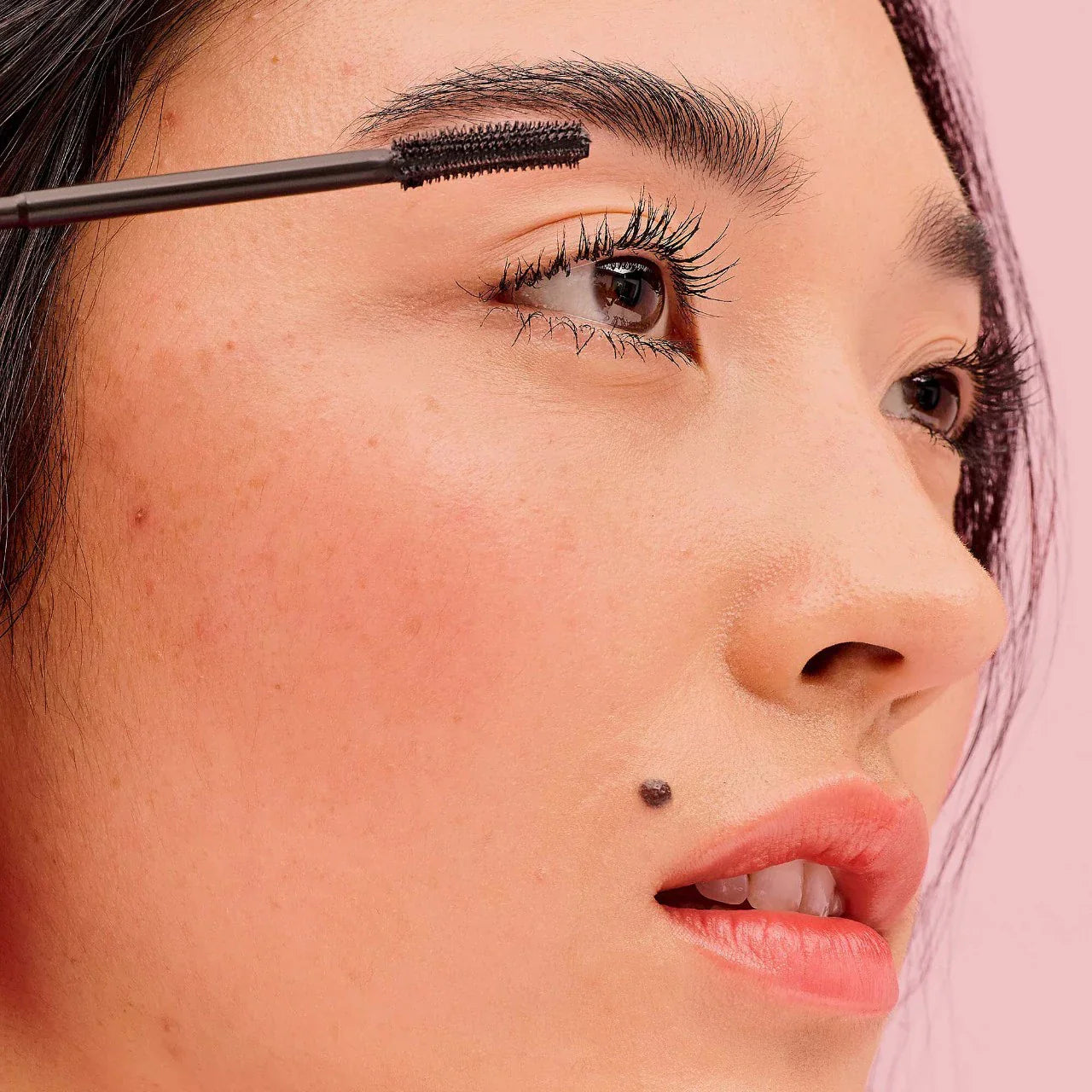 Long-Lasting, Volume, Curl, Lifting Mascara , Makeup Stash Pakistan