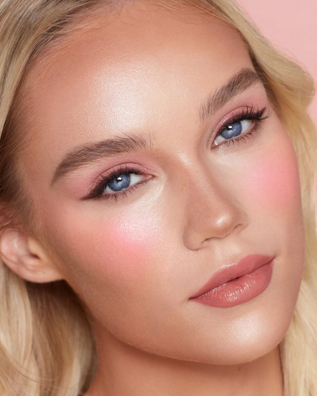 Charlotte Tilbury,Blush Wand,Pink Pop,Makeupstashpk